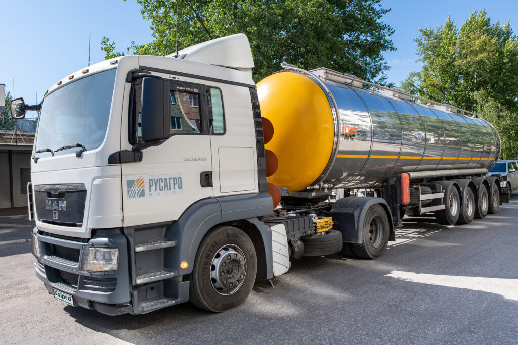 Tanker truck